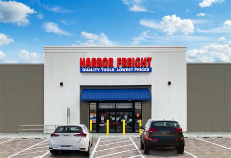 Harbor freight bloomington indiana. Things To Know About Harbor freight bloomington indiana. 